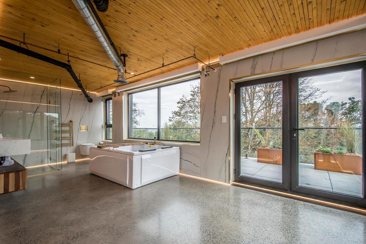 The Halifax Rooftop - Cozy Spa B&B Экстерьер фото
