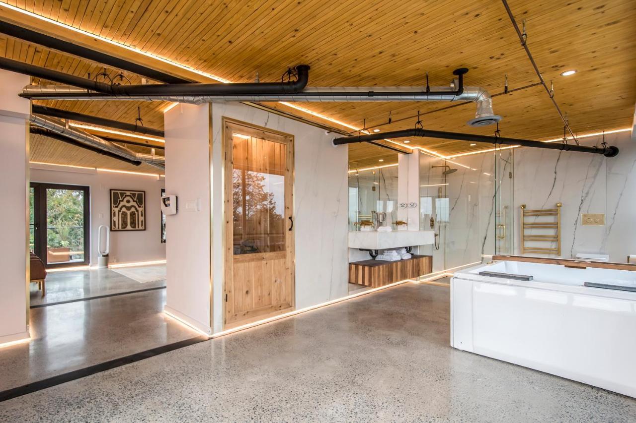 The Halifax Rooftop - Cozy Spa B&B Экстерьер фото