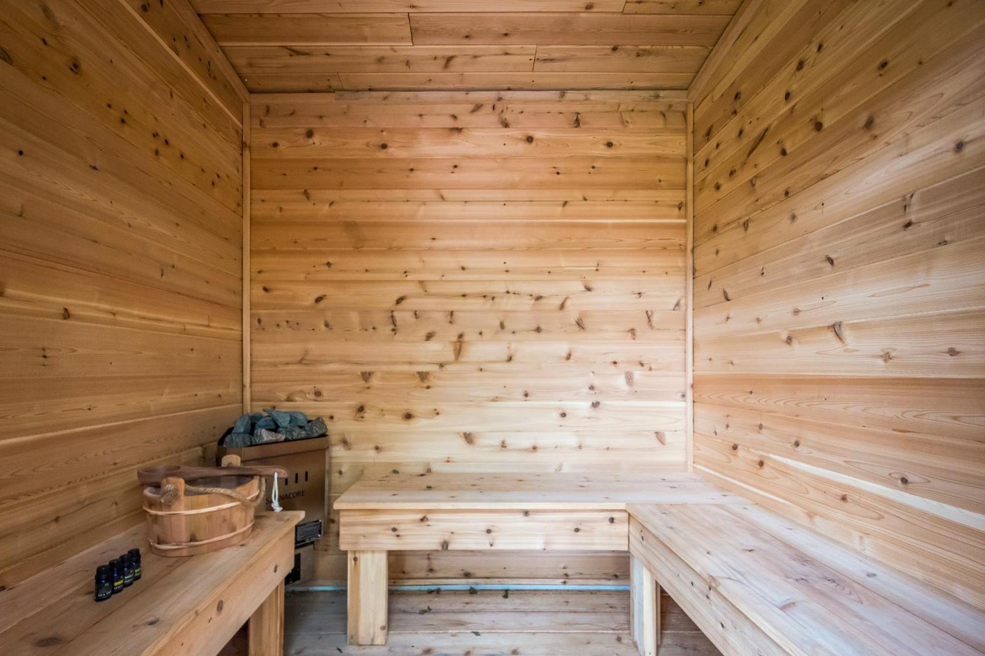 The Halifax Rooftop - Cozy Spa B&B Экстерьер фото